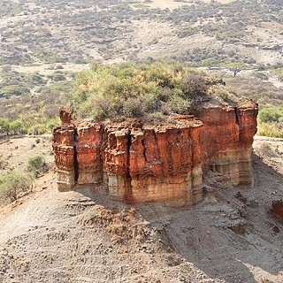 Olduvai Gorge and Shifting Sands